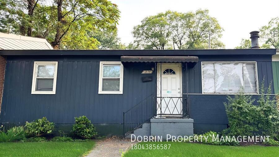 Photo - Renovated 4BD with BAR: CLOSE TO VCU