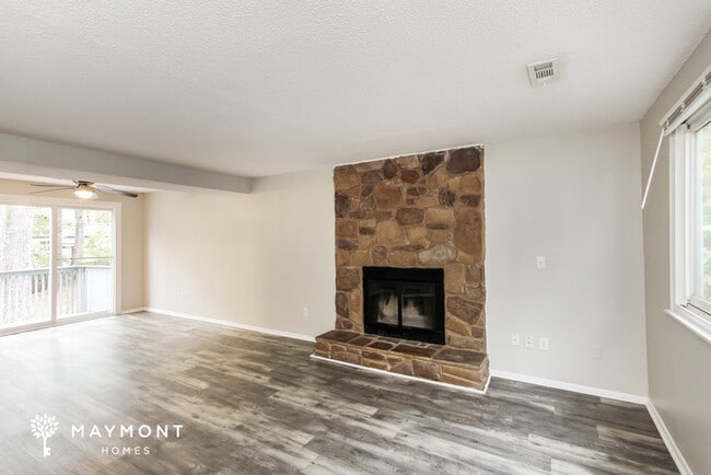 Photo - 5 Forestgate Ct