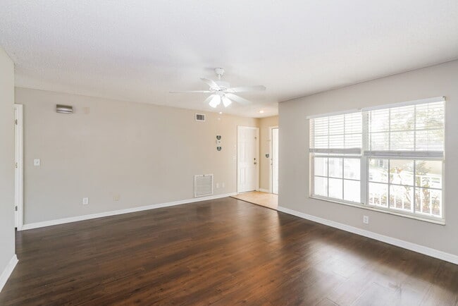 Photo - 3410 Palm Beach Dr