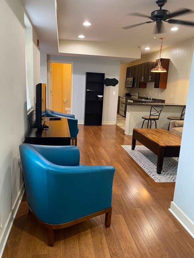 Photo - 806 Stiles St Apartments Unit 103