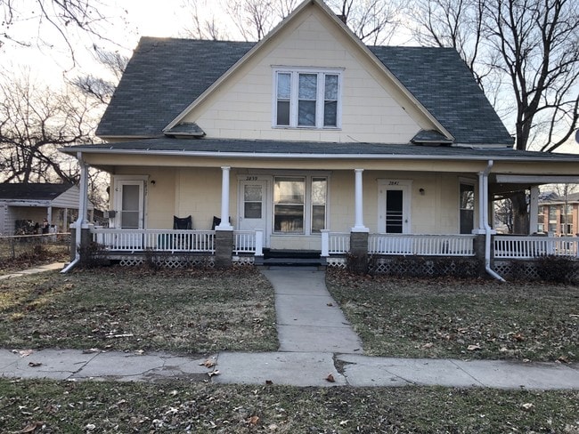 Photo - 2839 N 50th St Unidad 2