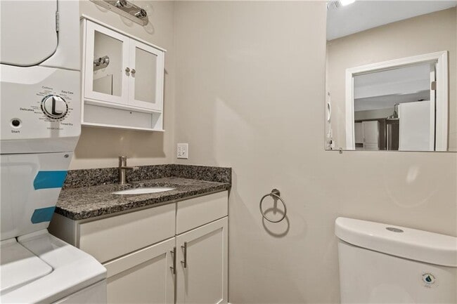 Photo - 15 Brayton St