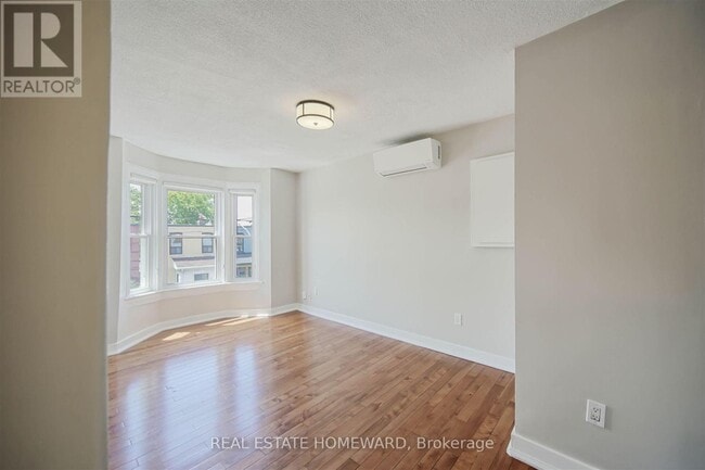 Photo - 307 Old Weston Rd