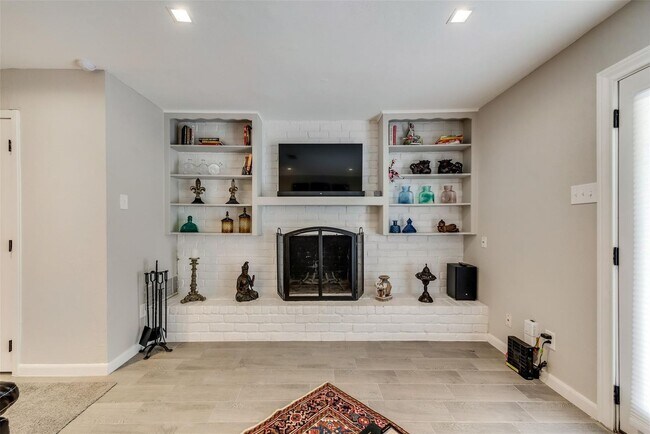 Photo - 3 Bedroom 2 Bathroom 2 Car Garage Duplex i...