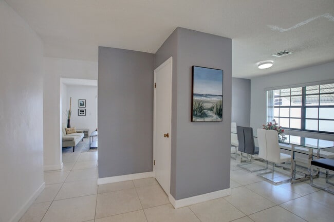 Photo - 418 SE 4th St