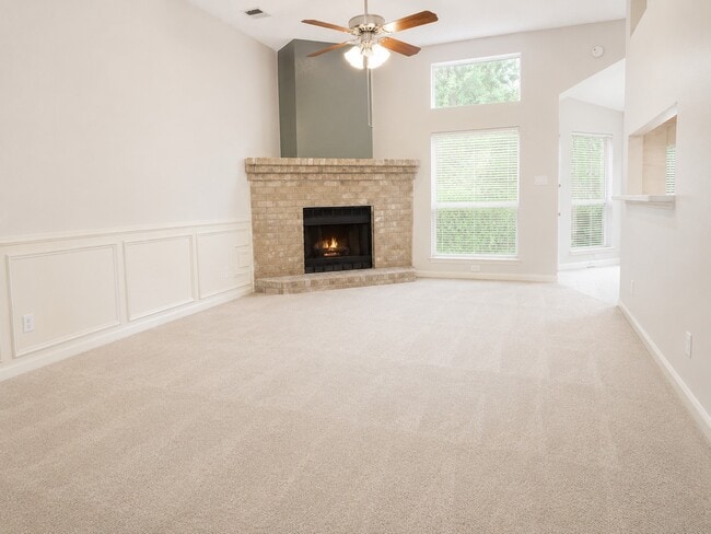 Photo - 3307 Rushwood Ln