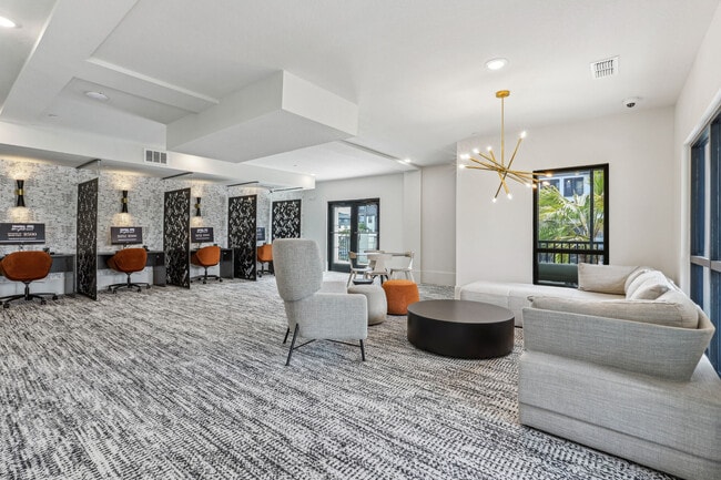 Cyber Cafe with Computers & Printing - Olana Waterside