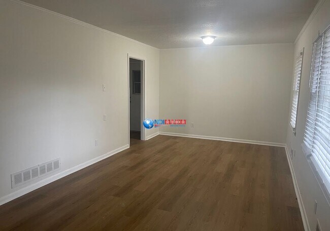 Photo - Newly RENOVATED 4-bedroom ranch in PARKVIE...