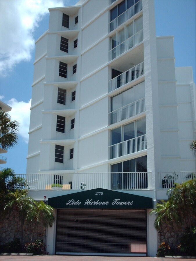 View of east exterior from Ben Franklin Drive - Lido Harbour Towers