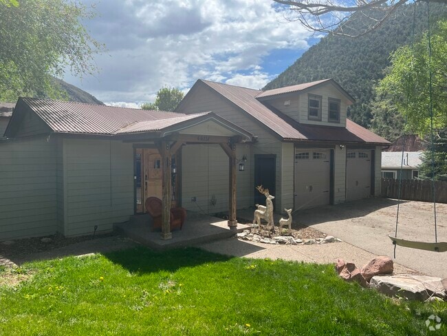 Building Photo - 46151 Highway 6 Rental
