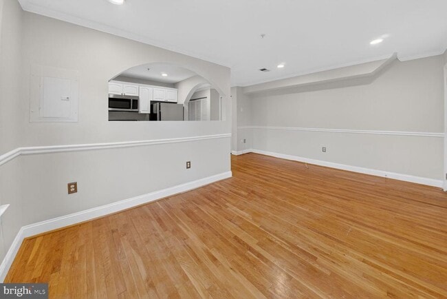 Photo - 401 Evarts St NE Unit 304