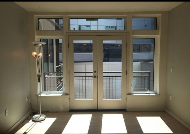 Photo - 327 Northwest Park Avenue Unit Apartment 3-D