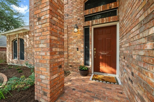 4435 Hunters Lodge Dr