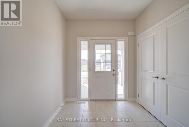 Photo - 39 Meadowlark Dr