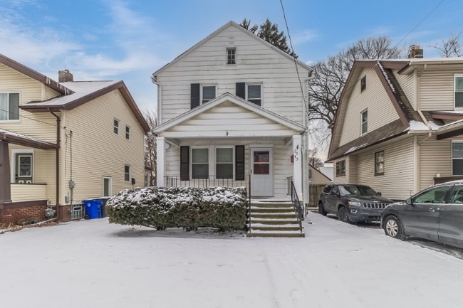 Building Photo - 2045 Mansfield Rd