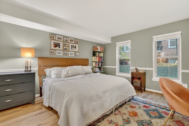 Photo - 29 14th St NE