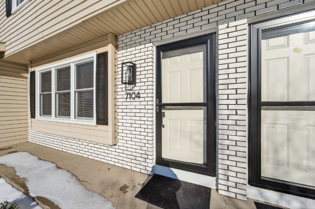 Photo - 7104 Park Shores Ct Unit 1