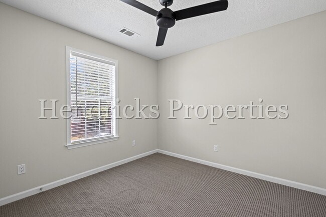 8697 Citrus Bend Dr