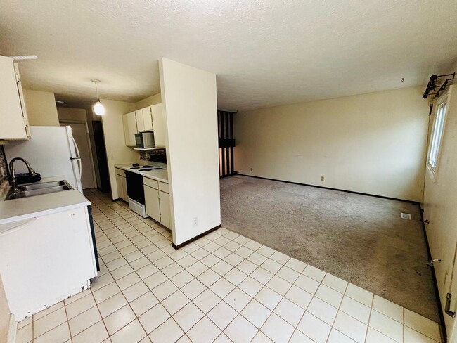 Photo - 13205 Carpenter St