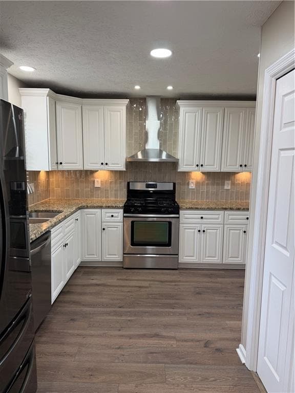 Photo - 2679 Foxglove Dr SW