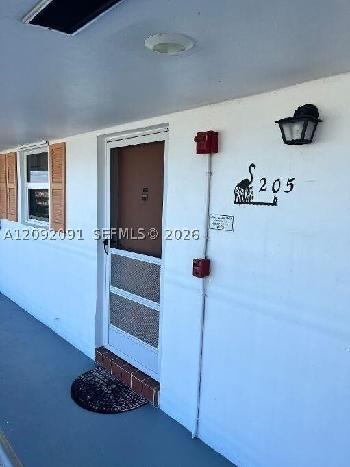 1116 Lake Dr Unidad 205