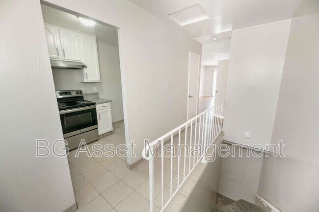 Photo - 106 Avian Dr