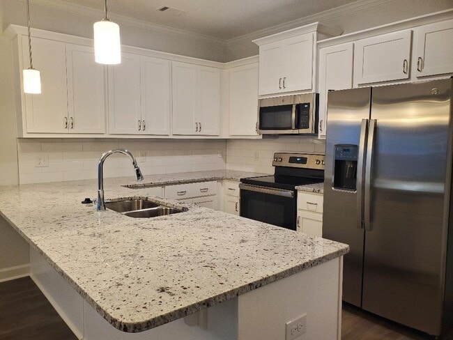 Photo - 3064 Stanhope Dr