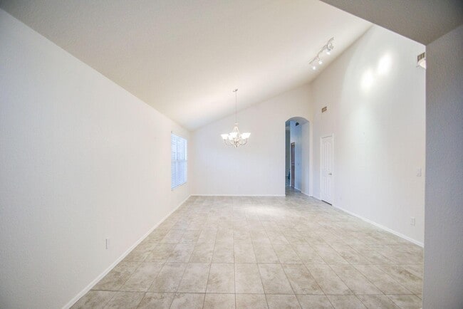 Photo - 3216 E Muirwood Dr