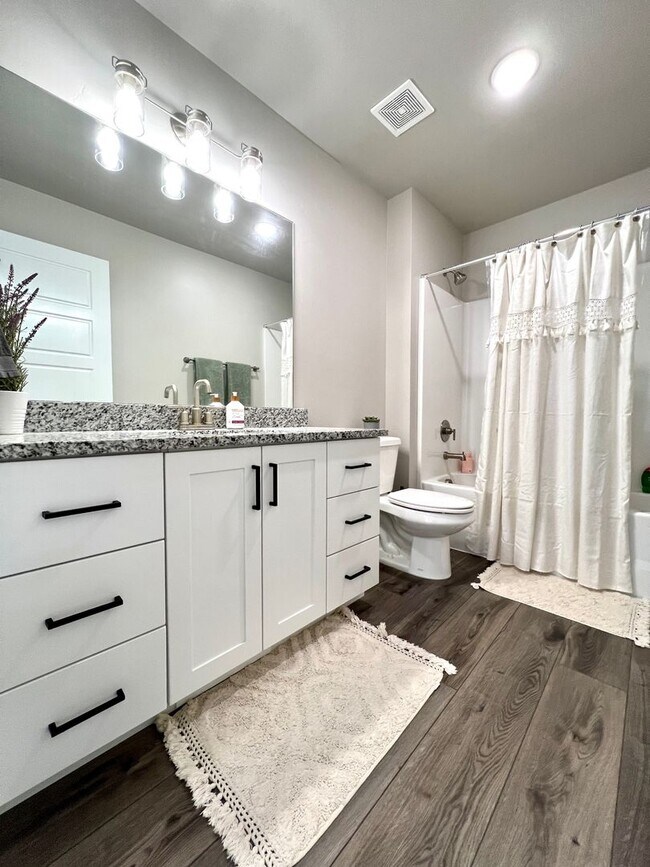 Photo - Peregrine Townhomes