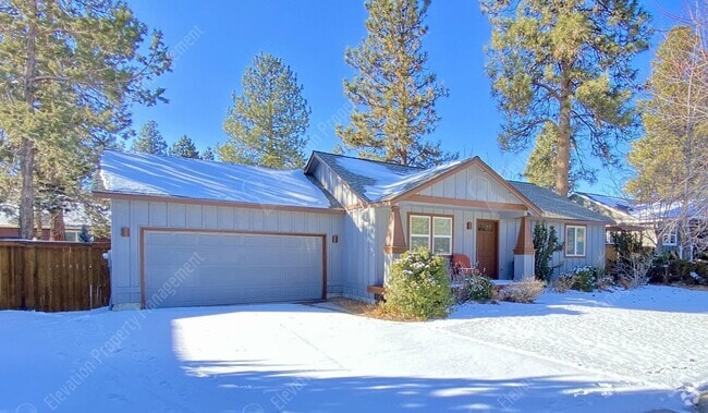 Building Photo - Single-Level 3 BR - 2 BA Rancher in Southw... Rental