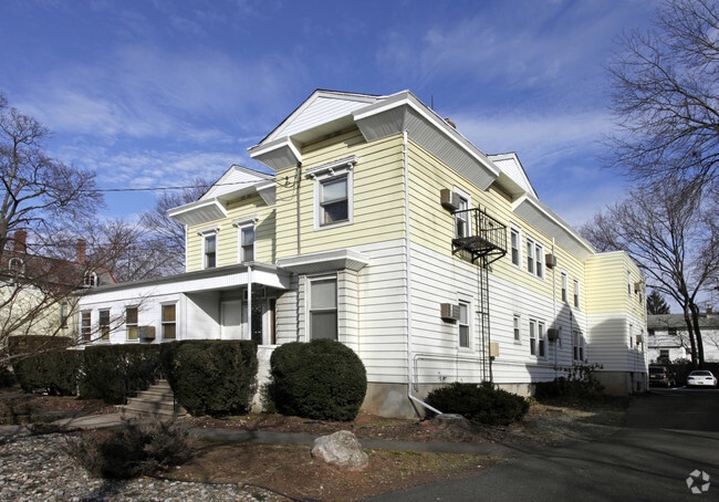 Building Photo - 29 S Adelaide Ave Rental
