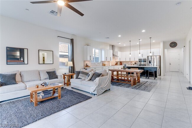 Photo - 332 Alto Avec Ln