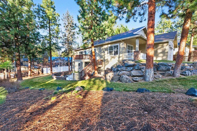 Photo - Luxury Living in Awbrey?Court: Your 4 Bed Dream Home Awaits