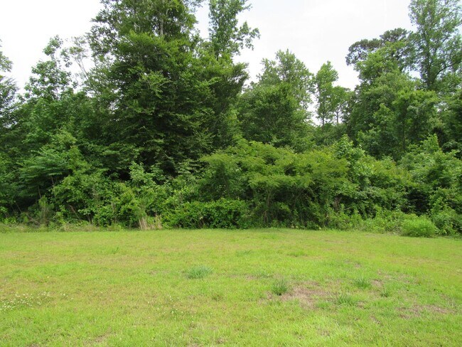 Photo - 136 Laredo Dr