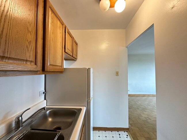 Photo - 4180 N Marine Dr Unit 809