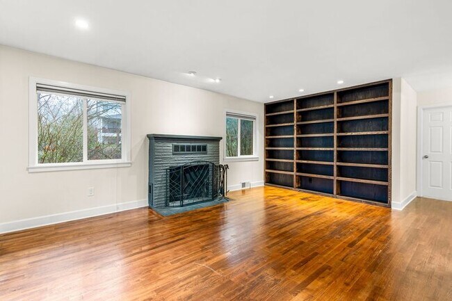 Photo - 9702 SW Brookside Dr