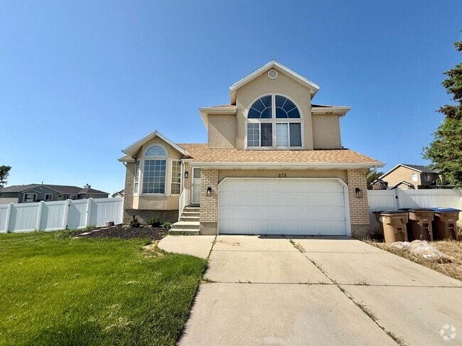 Building Photo - Updated Home in Draper!