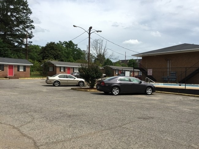 Photo - LaGarde Towers