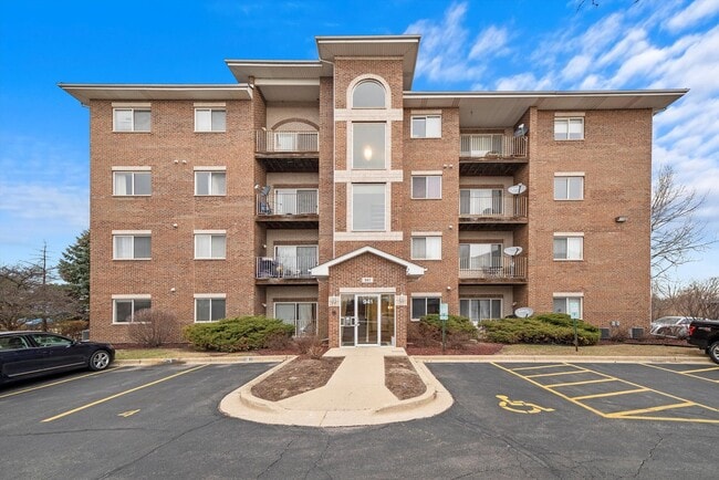 Photo - 941 N Swift Rd Condo Unit 302