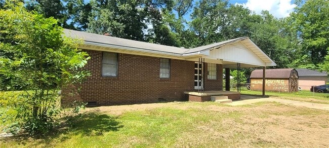 Photo - 415 E Banyan St House