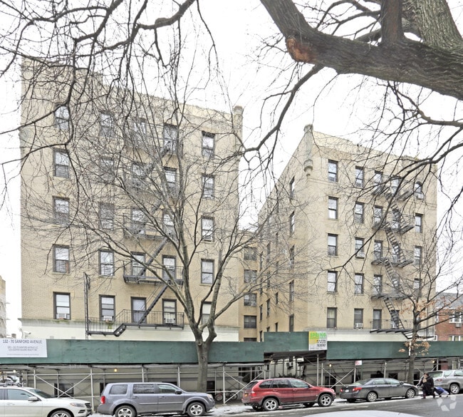 Photo - 132-70 Sanford Avenue