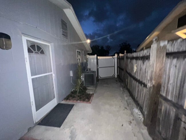 Photo - 6439 Willow Wood Ln