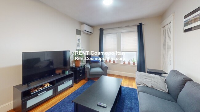 Photo - 35 Willis Ave Unit 1