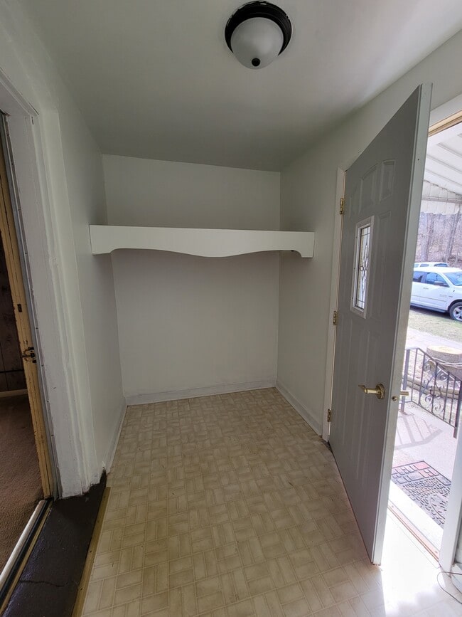 Photo - 1212 Steuben St