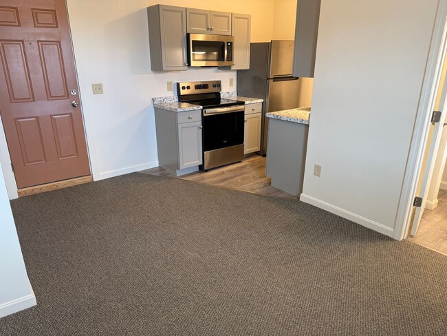 5 Storer St Unit 18