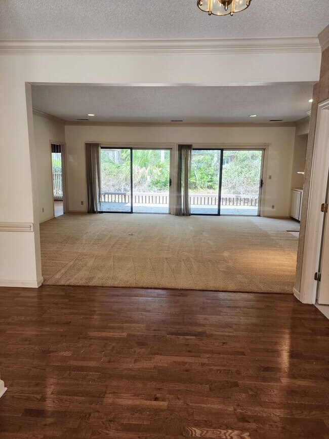 Photo - **AVAILABLE IN JUNE ** Landings Executive 3 Bedroom home