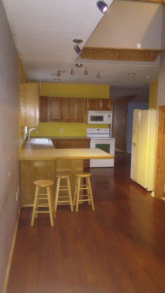 Photo - 412 S 1st St