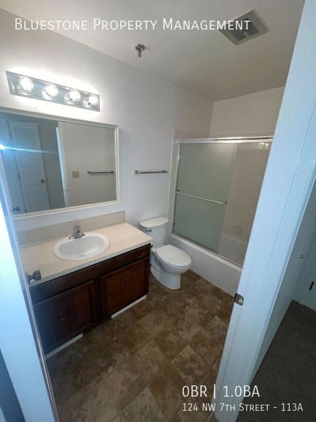 Photo - 124 NW 7th St Unit 113A