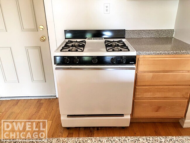 Photo - 1430 W Farwell Ave Apartment Unit 3S
