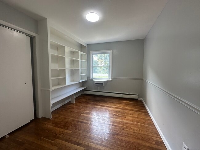 Photo - 74 Chittenden Rd